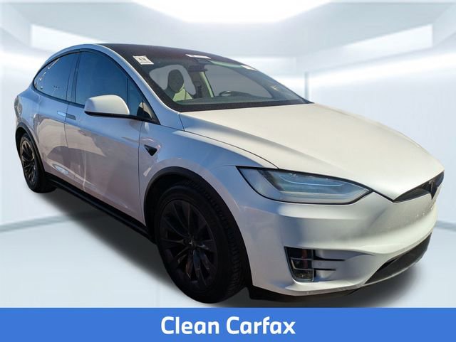 Used 2018 Tesla Model X 100D image 2
