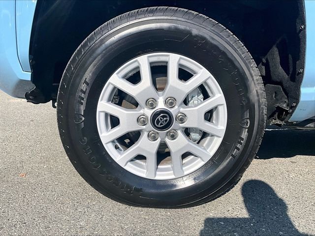 Used 2026 Toyota Tacoma SR5 AWD/4WD image 9
