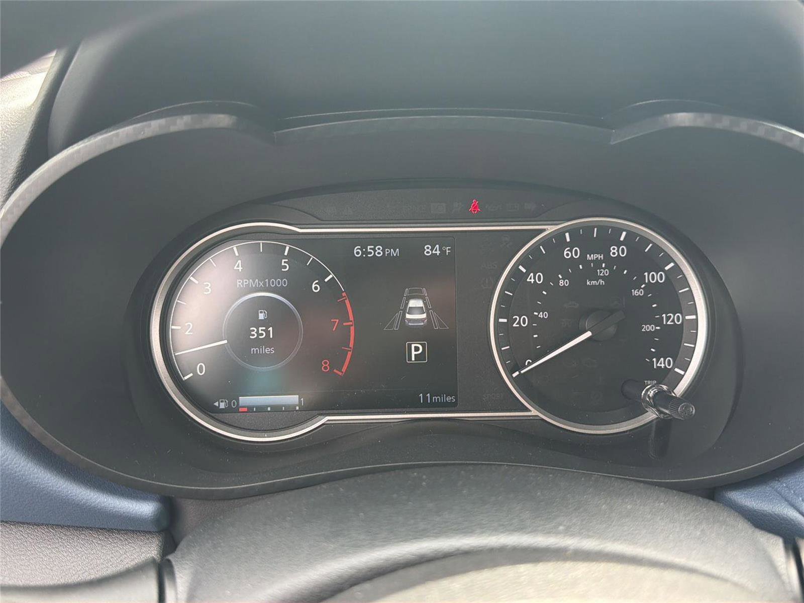 Used 2025 Nissan Versa SV w/ Trunk Package image 12