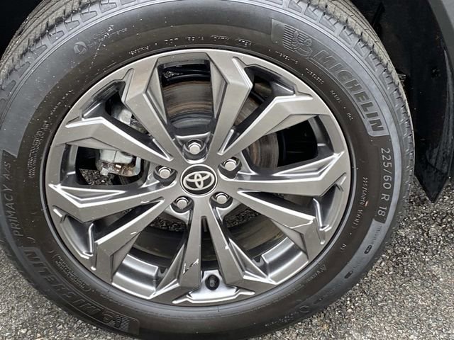 Used 2024 Toyota RAV4 XLE Premium w/ Weather Package AWD/4WD image 32