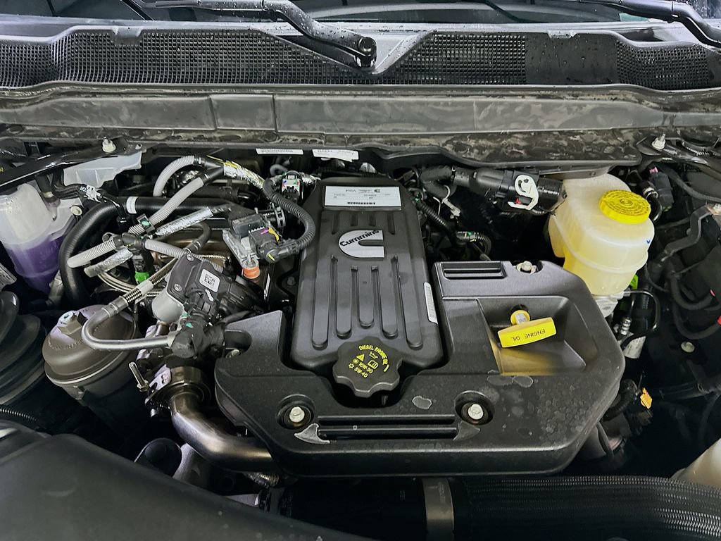 New 2026 RAM 3500 Limited w/ Towing Technology Group AWD/4WD image 18
