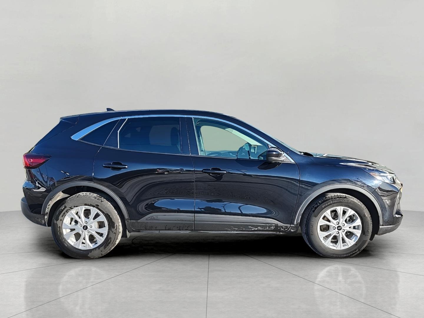 Certified 2023 Ford Escape Active w/ Tech Pack #2 image 4