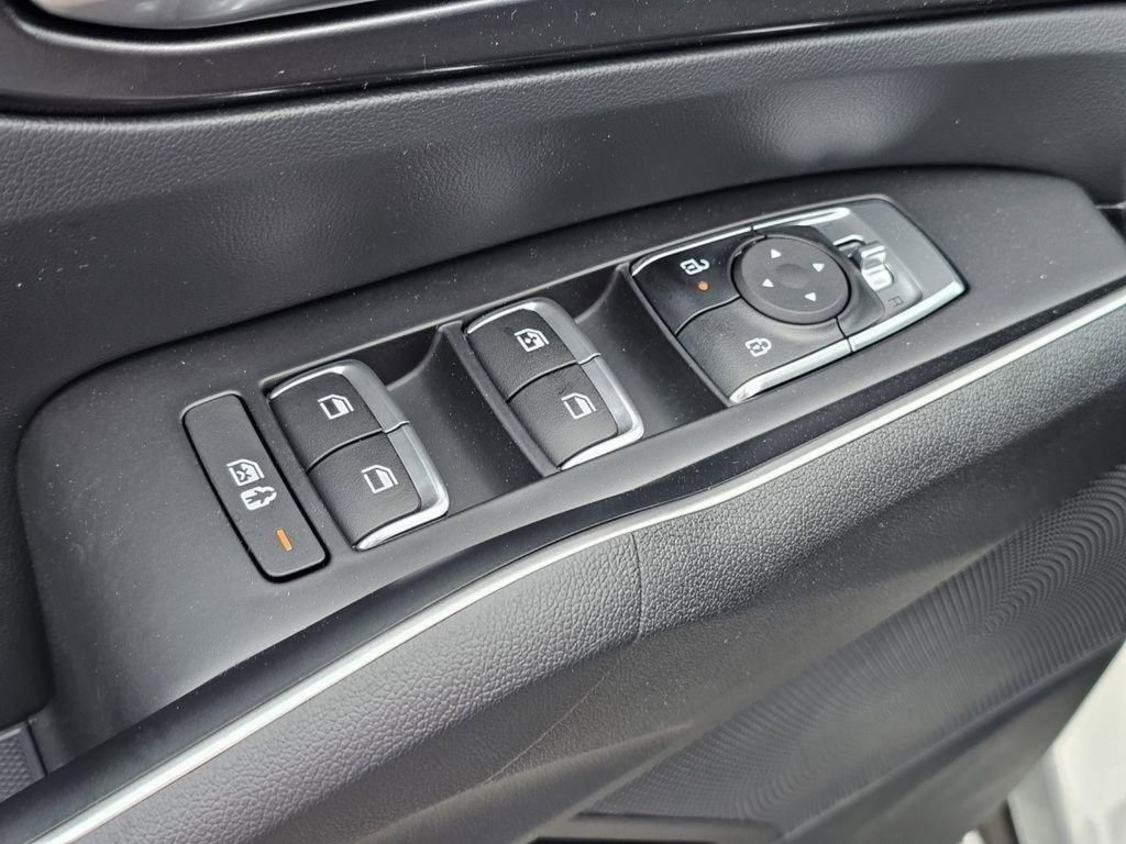 New 2026 Kia Sorento S image 17