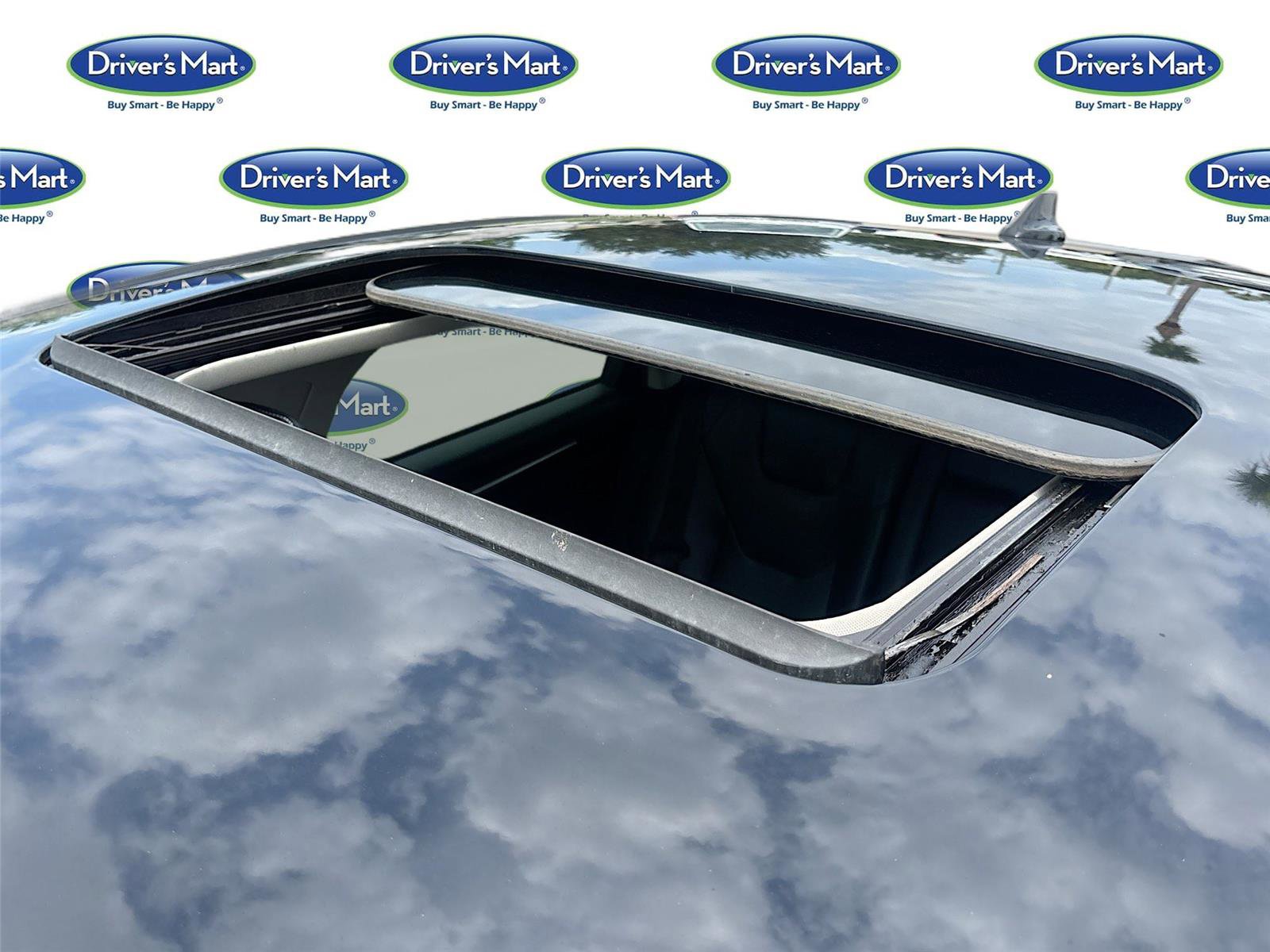 Used 2020 Ford Fusion Titanium AWD/4WD image 22