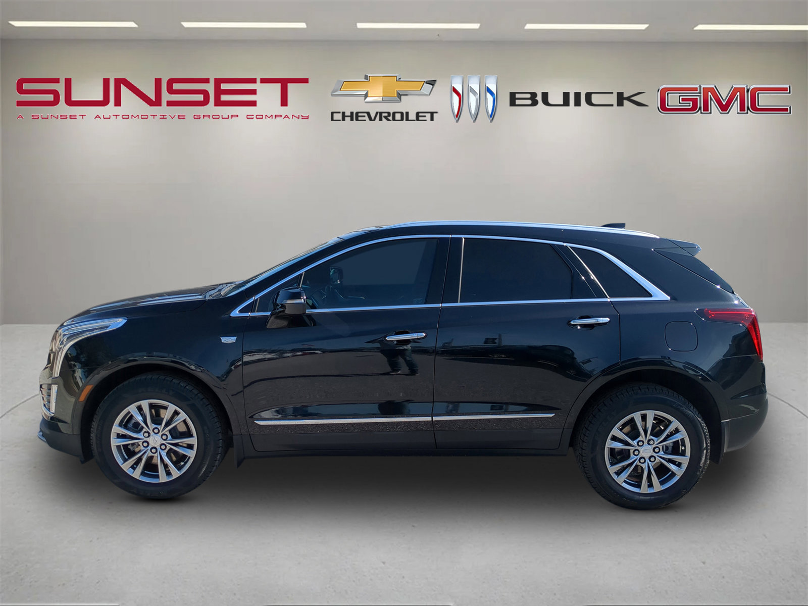Certified 2023 Cadillac XT5 Premium Luxury image 8