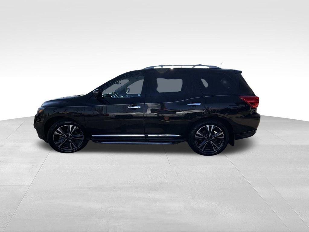 Used 2017 Nissan Pathfinder Platinum image 6