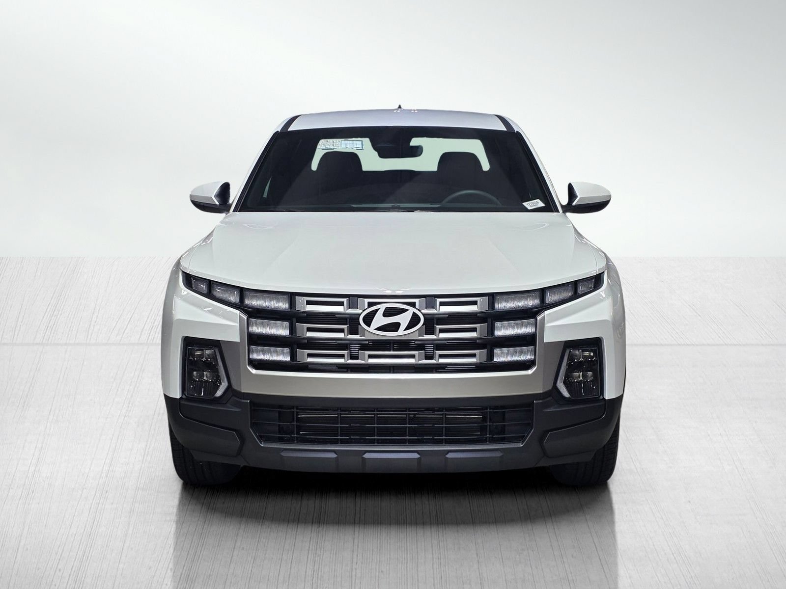 New 2027 Hyundai Santa Cruz SE FWD image 2