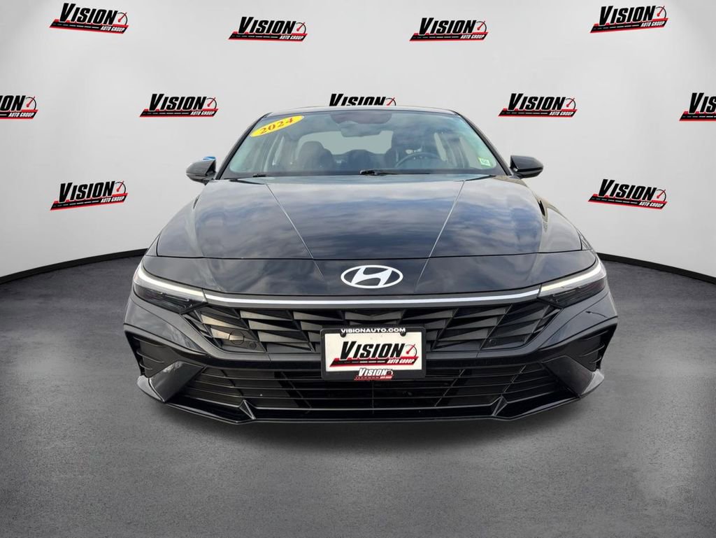 Used 2024 Hyundai Elantra SEL video 2