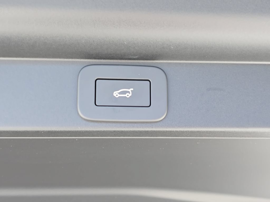 New 2026 Land Rover Range Rover SE AWD/4WD image 13