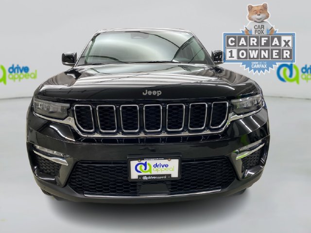 Used 2023 Jeep Grand Cherokee Limited AWD/4WD image 16