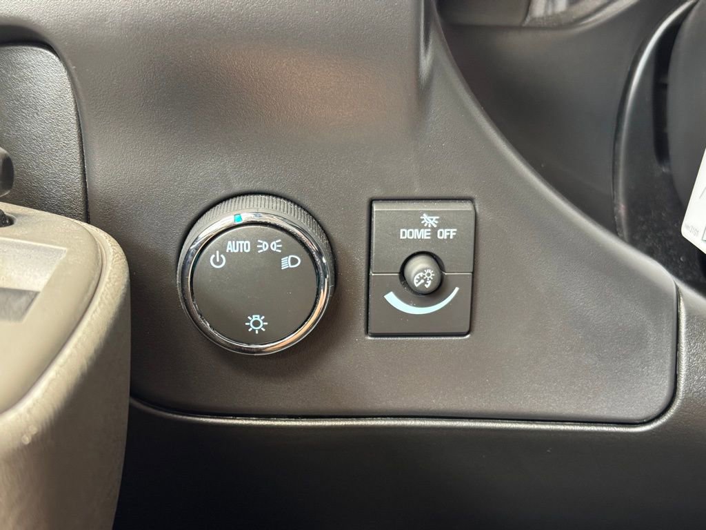 New 2025 GMC Savana 2500 image 22