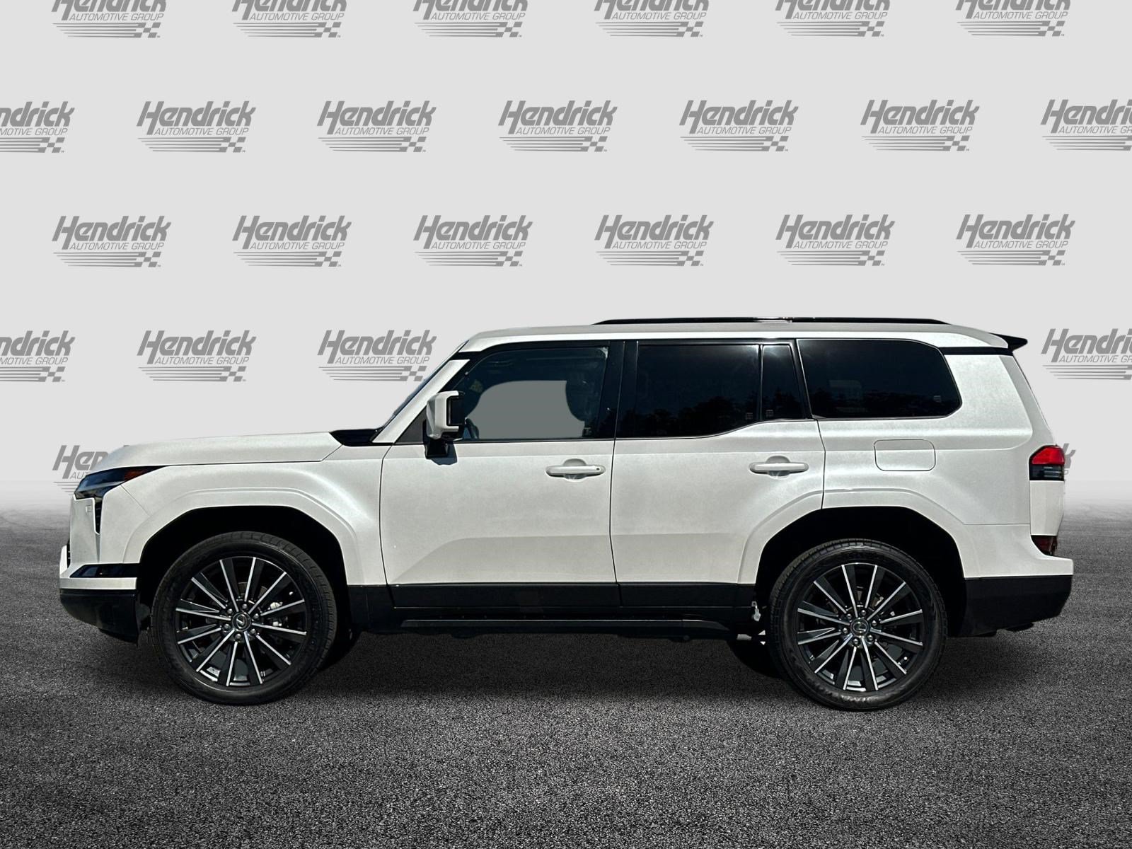 Certified 2024 Lexus GX 550 w/ Cold Area Package AWD/4WD image 8