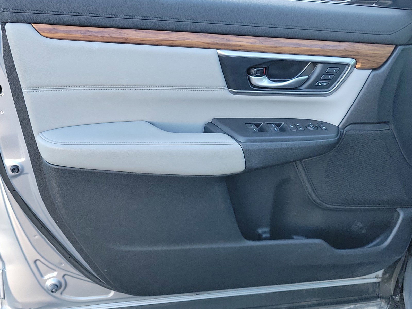 Used 2021 Honda CR-V EX-L image 13