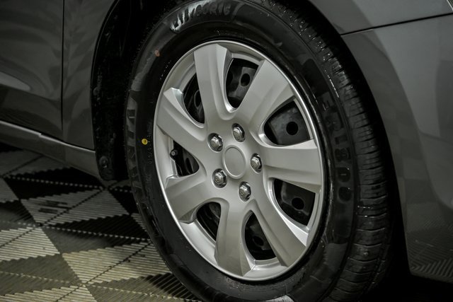 Used 2010 Honda Accord LX image 3