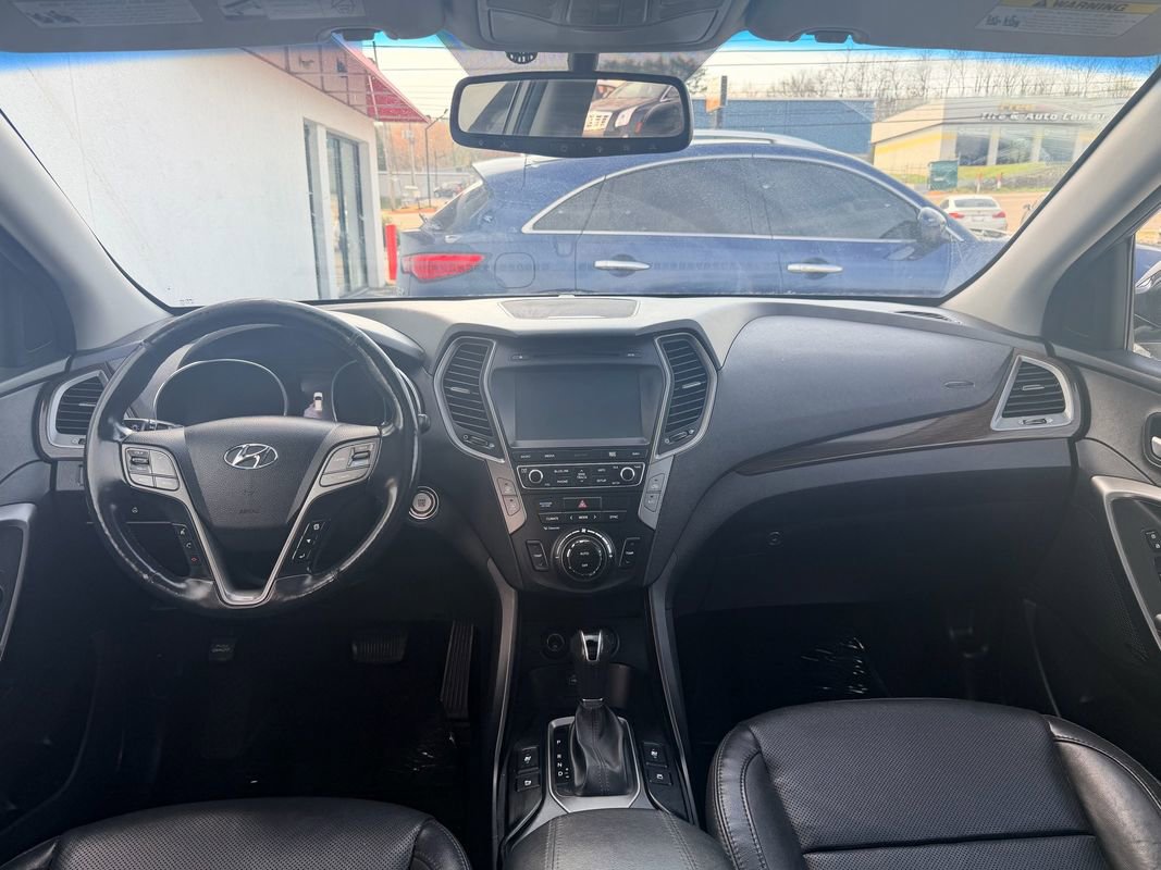 Used 2017 Hyundai Santa Fe Sport image 18