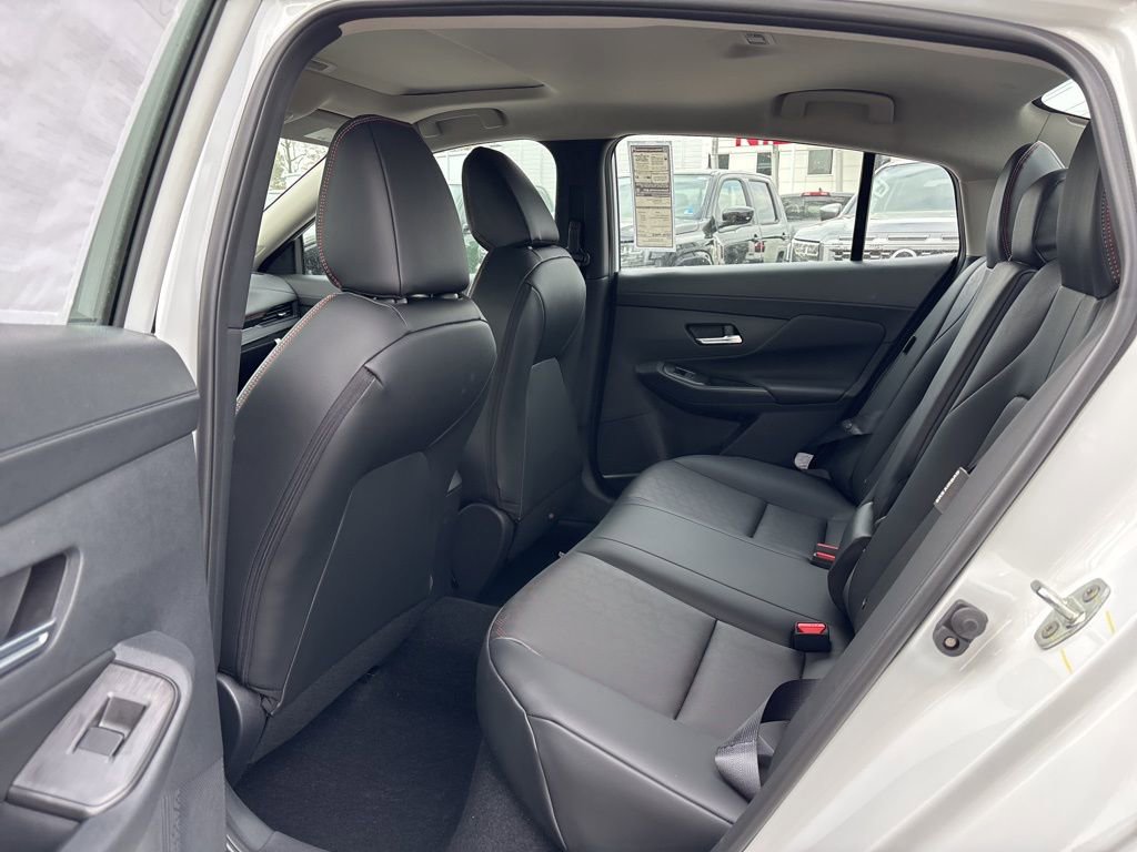 New 2026 Nissan Sentra SR w/ SR Premium Package FWD image 15