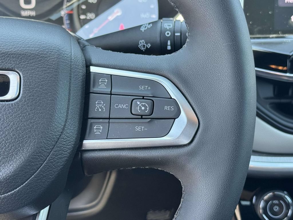 Used 2026 Jeep Compass Limited AWD/4WD image 22