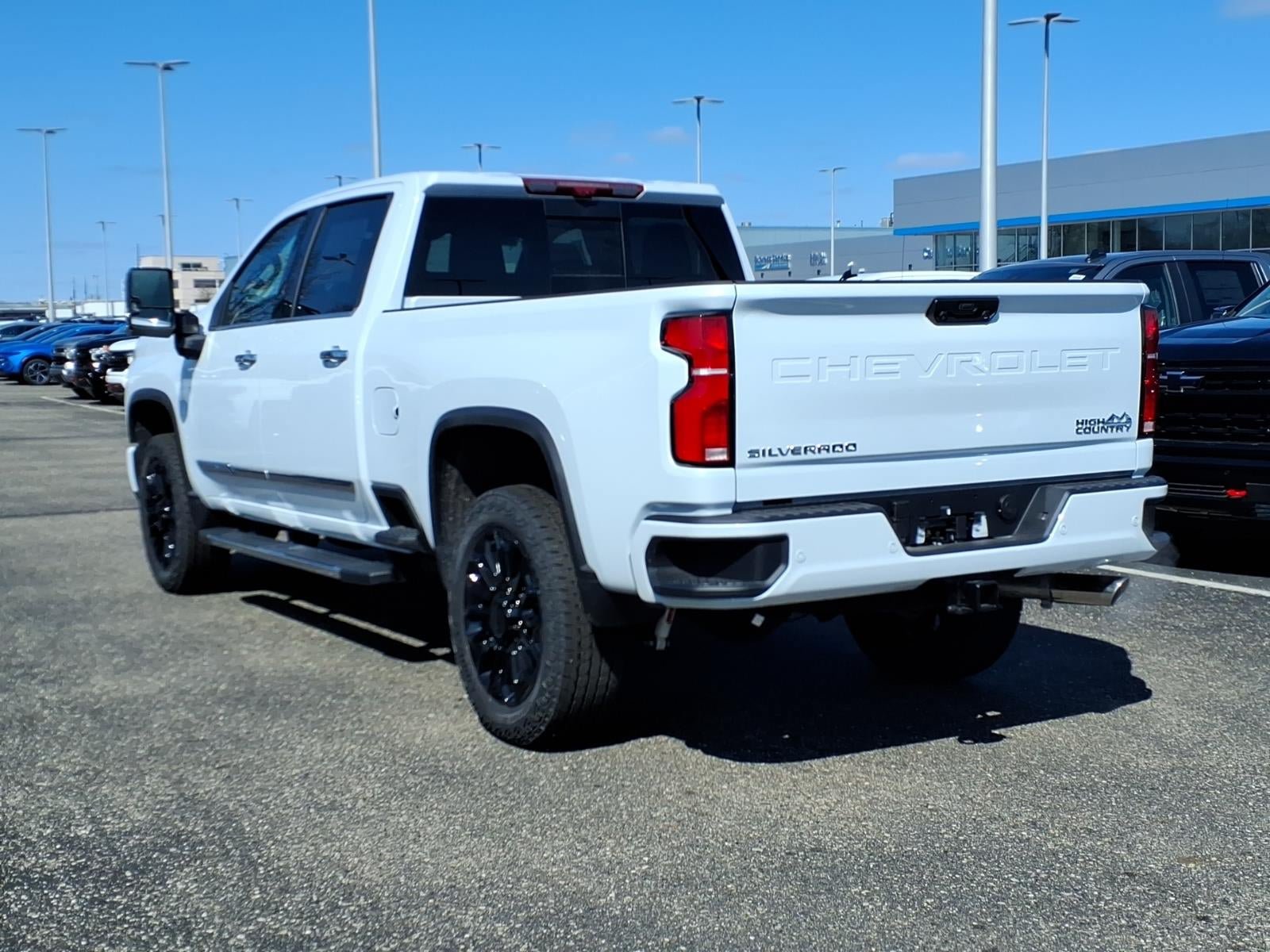 New 2026 Chevrolet Silverado 2500 High Country w/ Technology Package AWD/4WD image 6