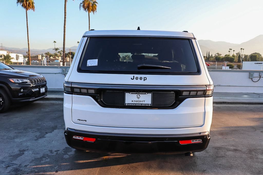 New 2026 Jeep Grand Wagoneer Limited AWD/4WD image 8