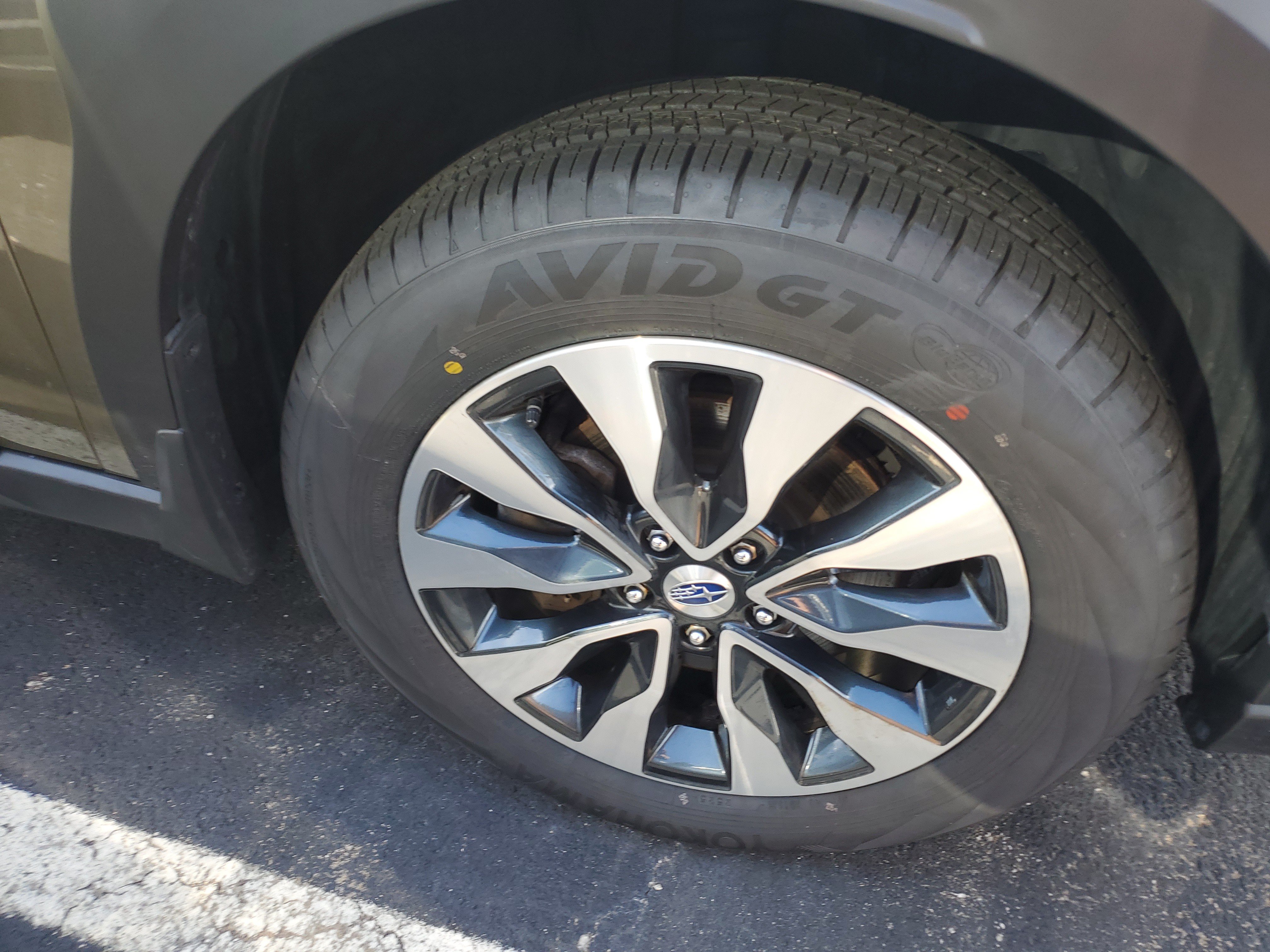 Certified 2024 Subaru Outback Limited AWD/4WD image 5