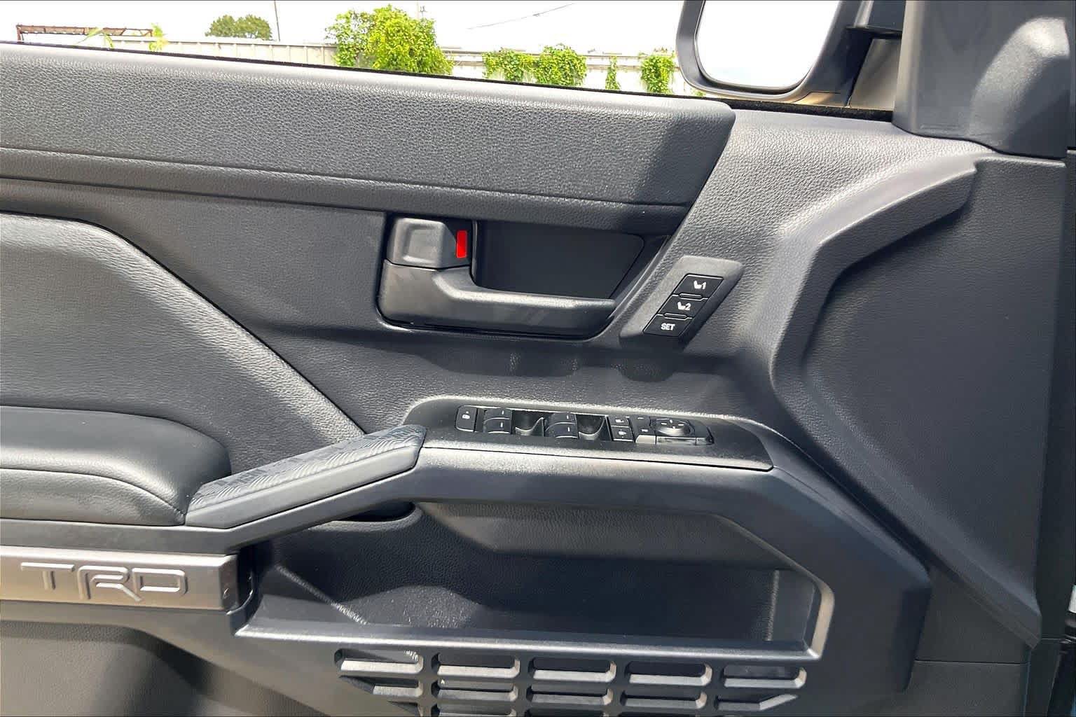 Used 2026 Toyota 4Runner TRD Sport Premium AWD/4WD image 33