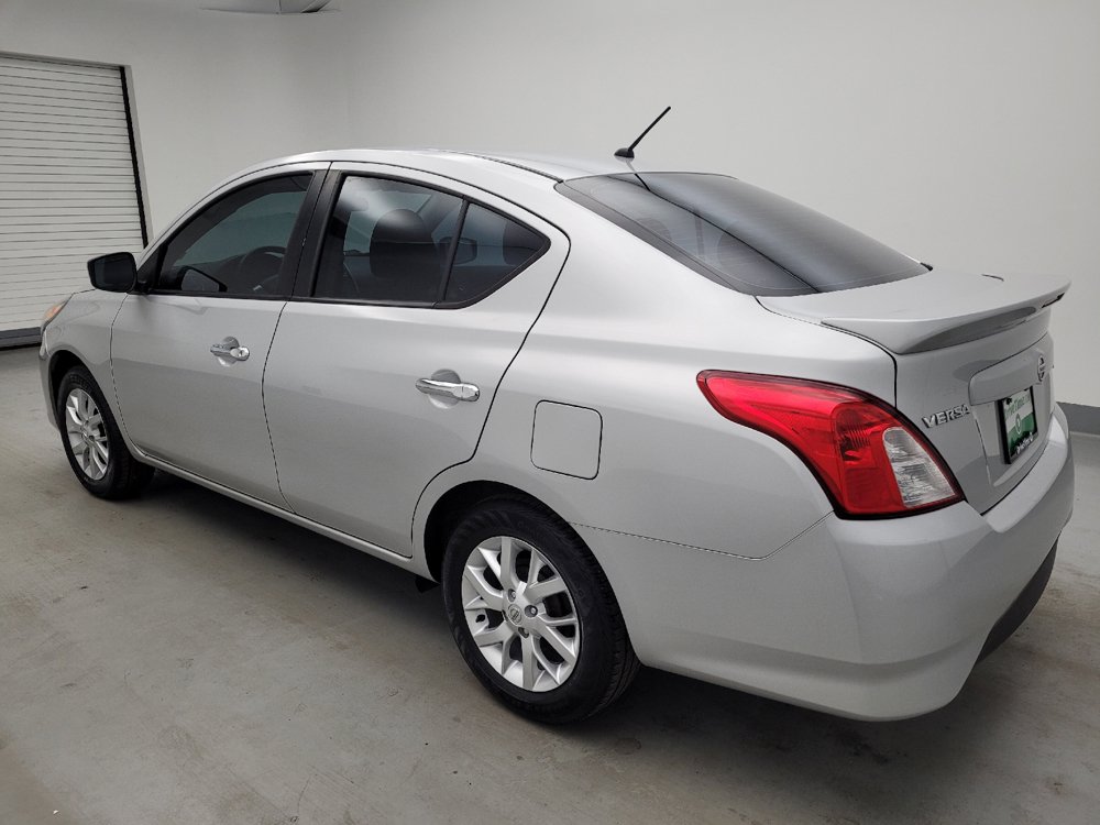 Used 2018 Nissan Versa SV w/ SV Special Edition FWD image 3