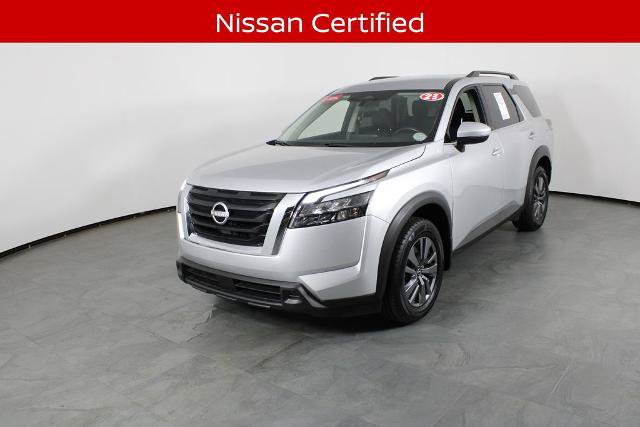 Certified 2023 Nissan Pathfinder SV FWD image 2