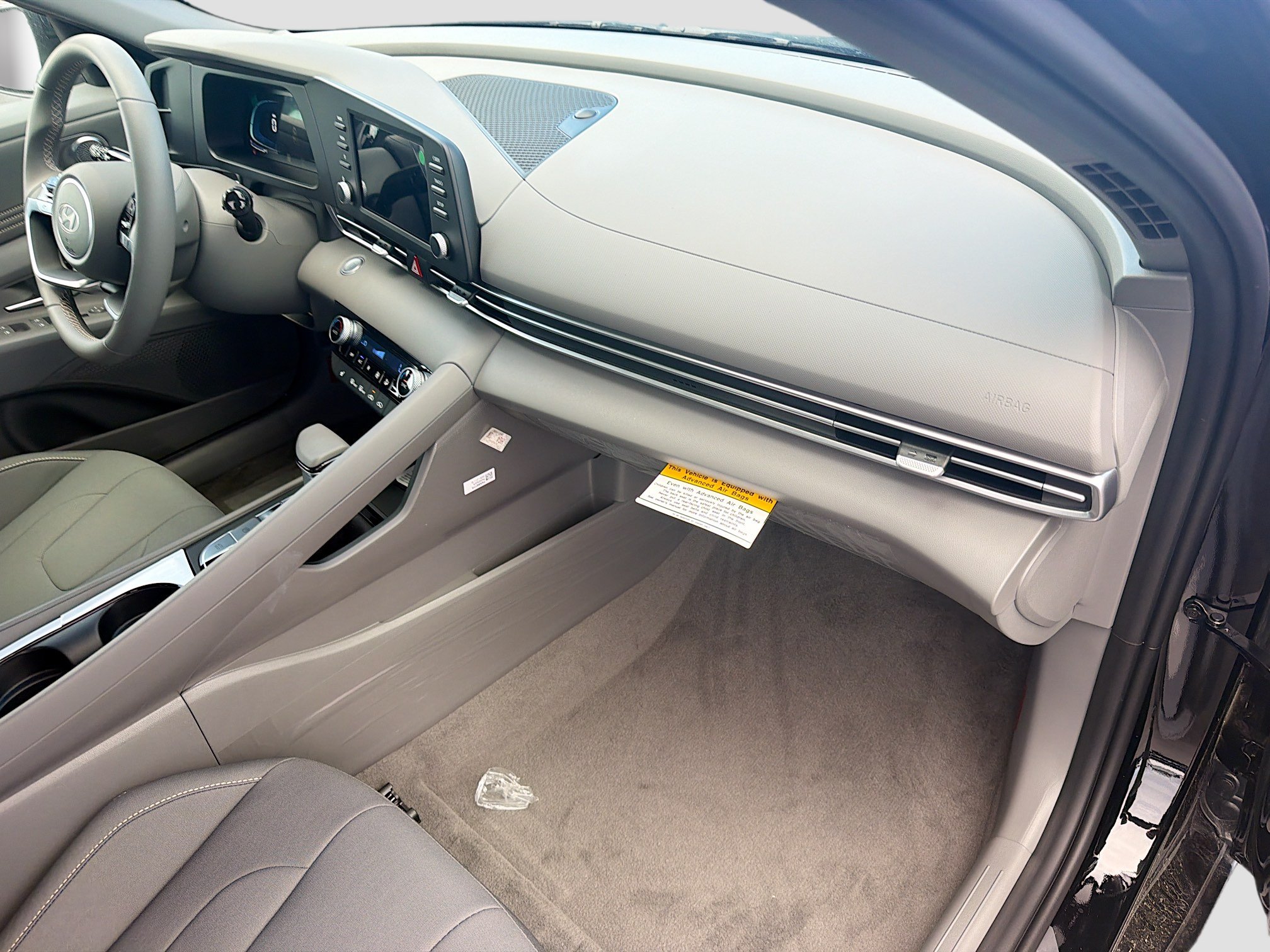 New 2026 Hyundai Elantra SEL Sport Premium FWD image 21