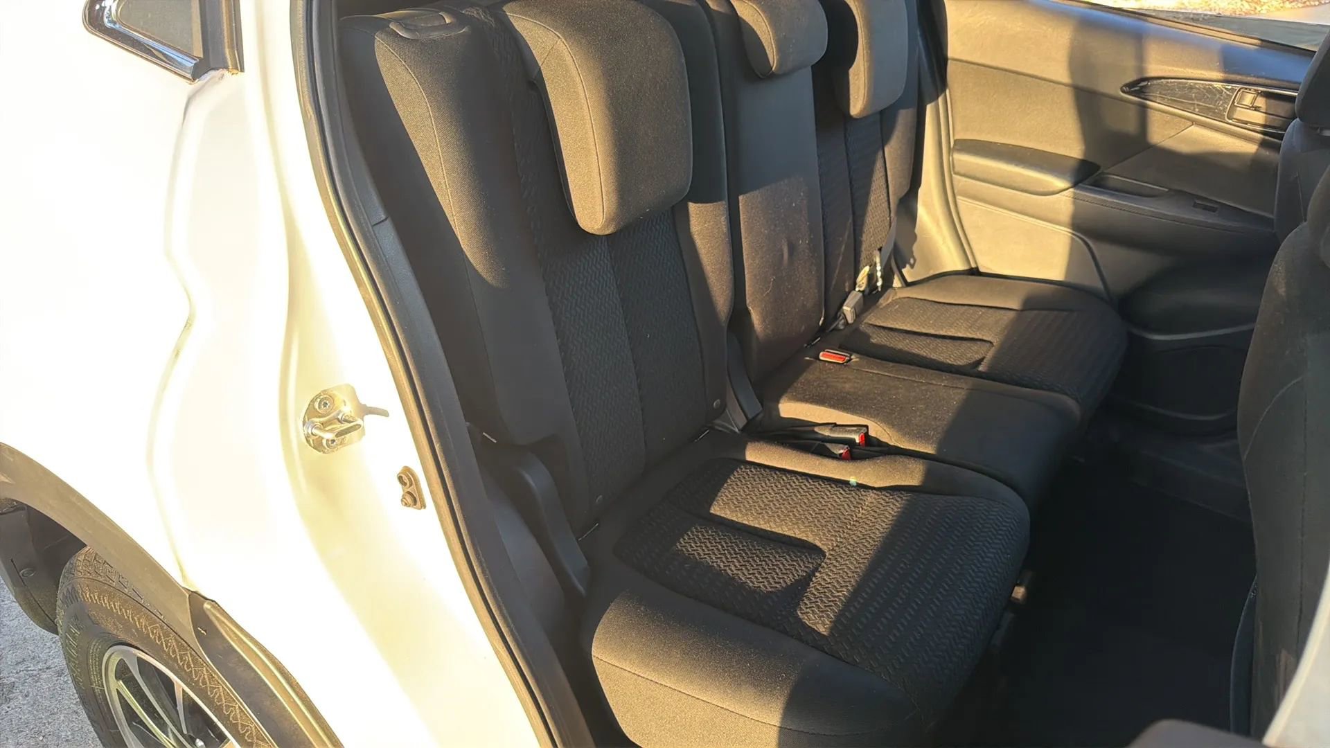 Used 2020 Mitsubishi Eclipse Cross ES image 25