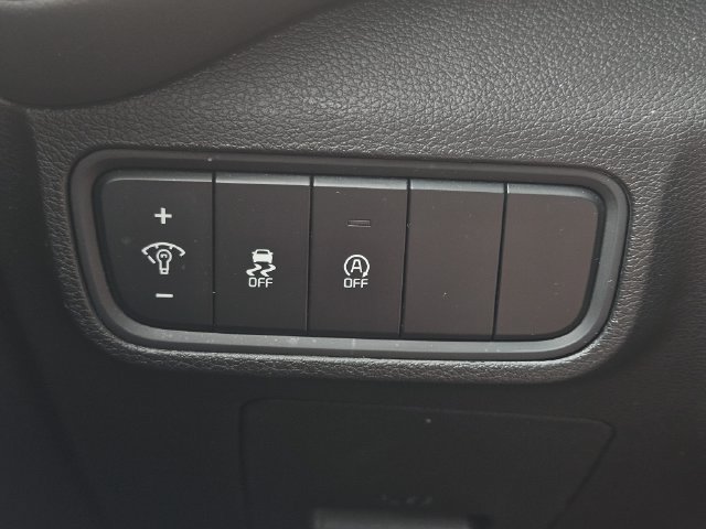 Used 2024 Kia Soul LX w/ LX Technology Package FWD image 21