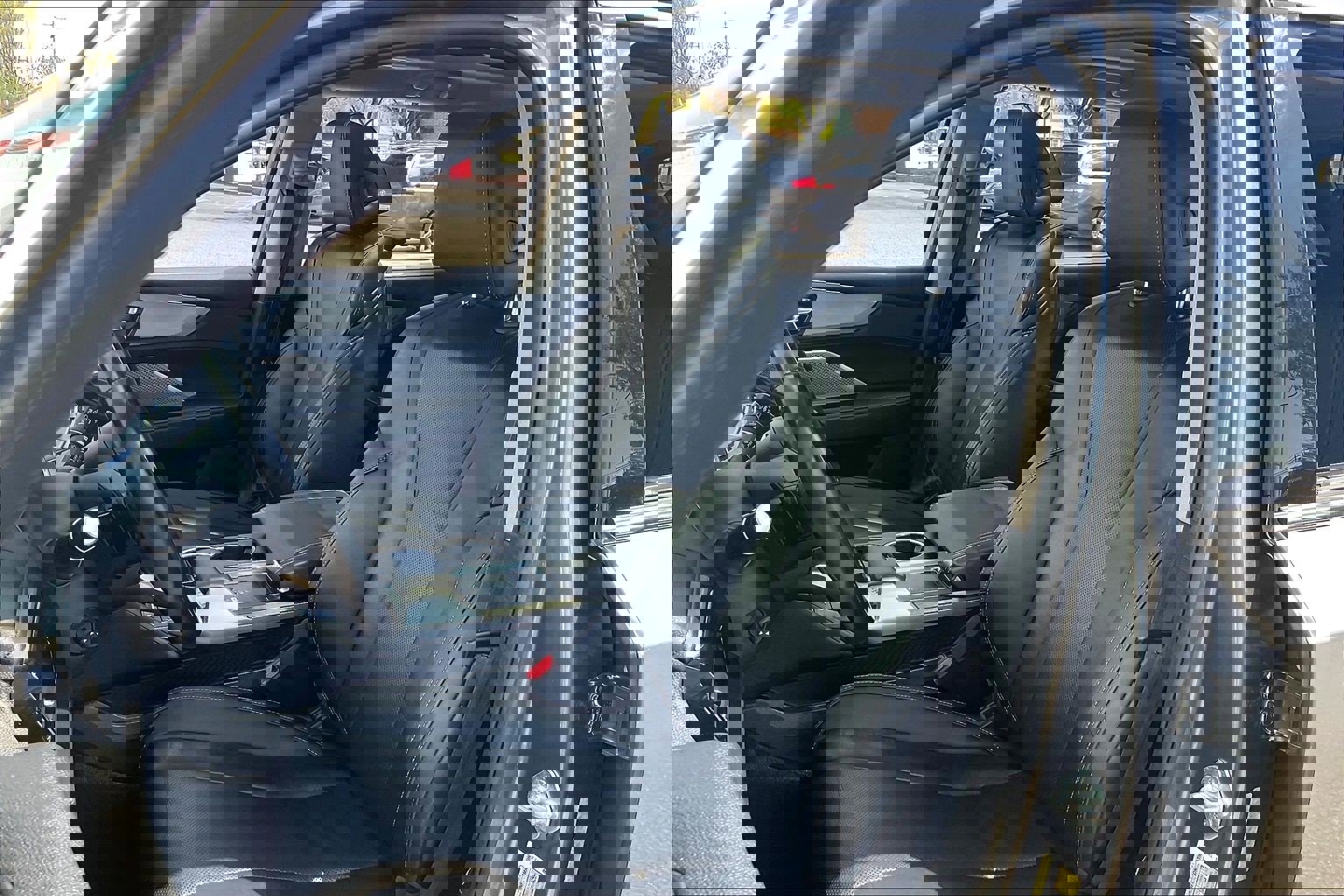 Used 2023 Acura MDX SH-AWD w/ Technology Package image 30