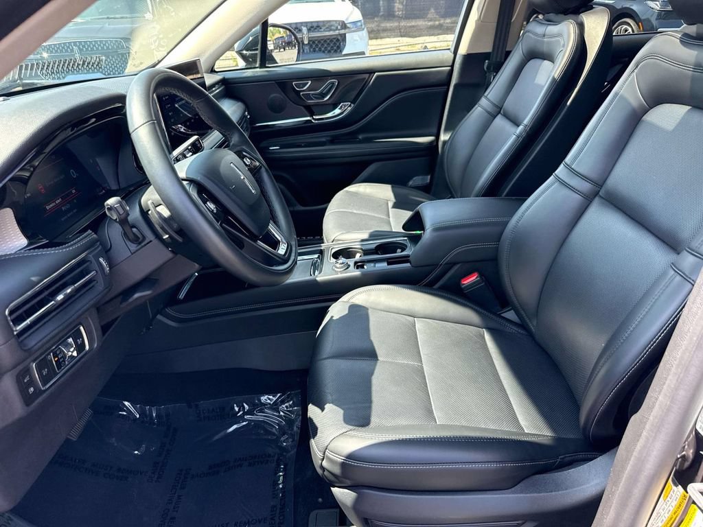 Certified 2024 Lincoln Corsair Grand Touring AWD/4WD image 23