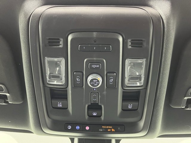 Used 2022 GMC Yukon SLT w/ SLT Luxury Package image 20