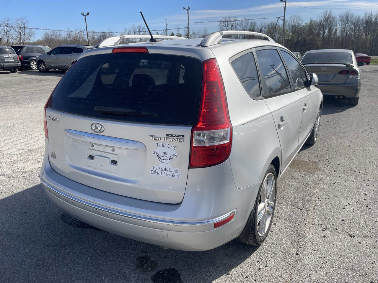 Used 2011 Hyundai Elantra image 6