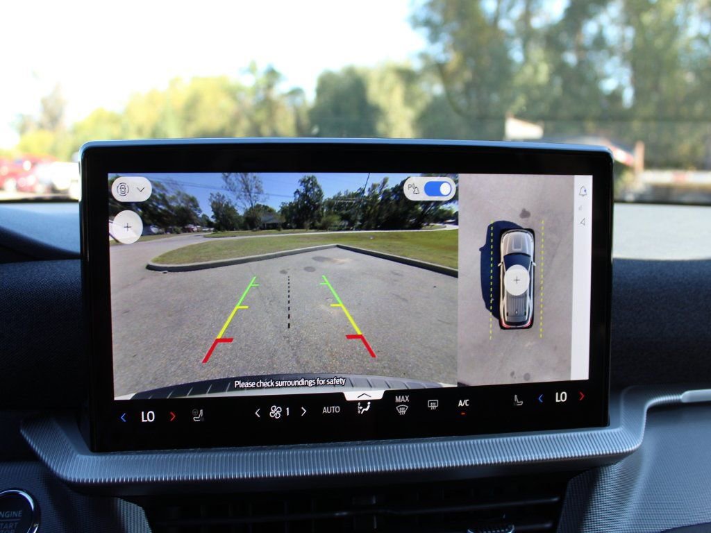 New 2026 Ford Explorer ST-Line w/ ST-Line Street Pack image 5