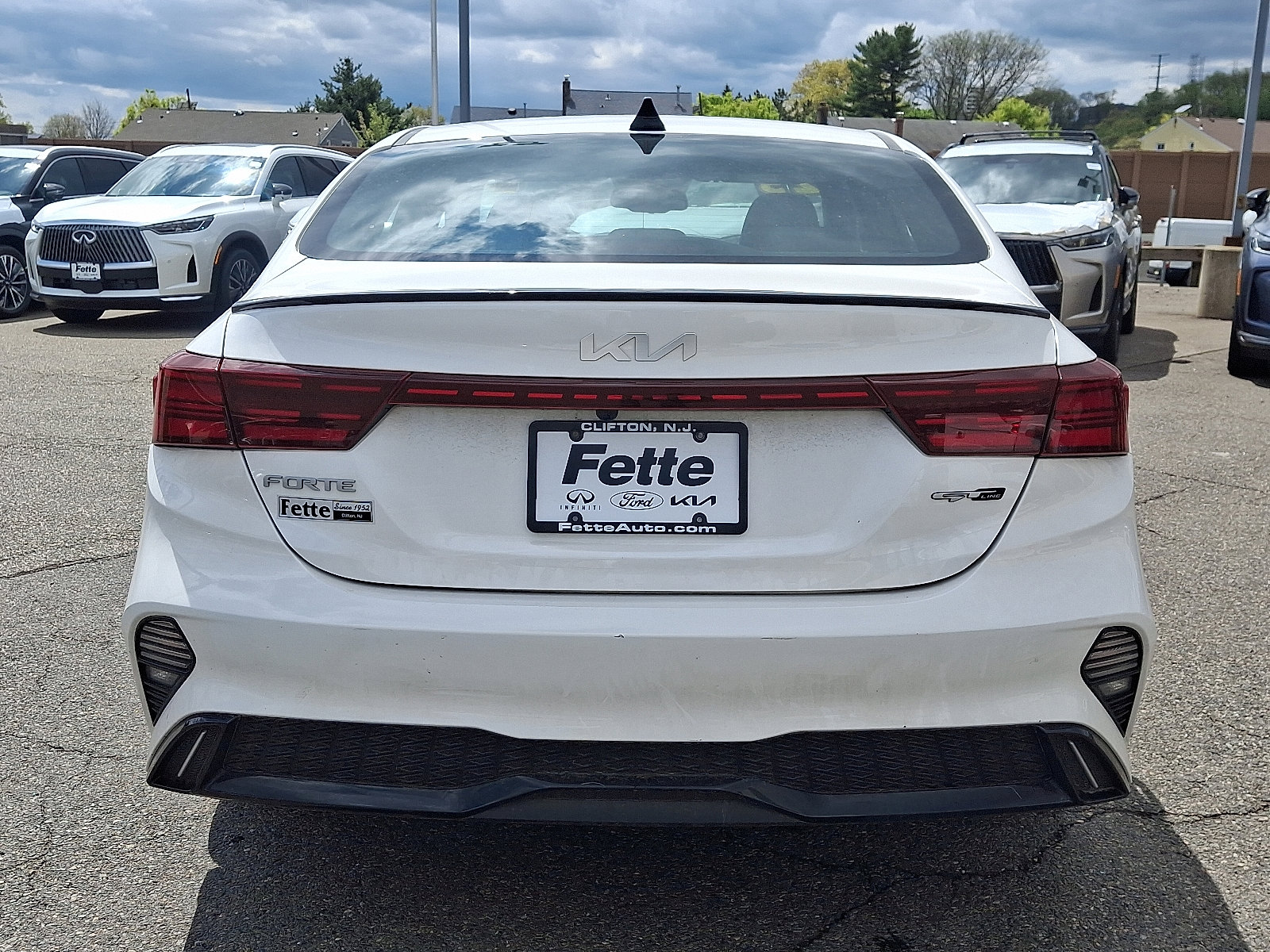 Certified 2023 Kia Forte GT-Line w/ GT-Line Premium Package FWD image 5