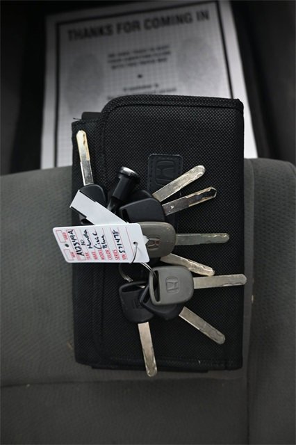 Used 2010 Honda Civic DX-VP image 9