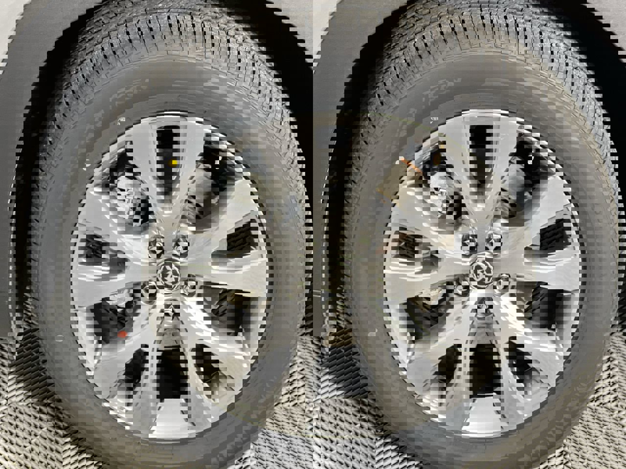 Used 2024 Toyota Grand Highlander Limited image 11