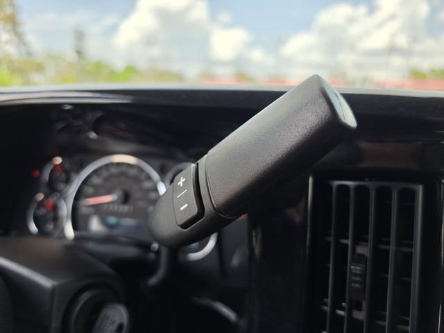 New 2024 Chevrolet Express 2500 Extended image 30