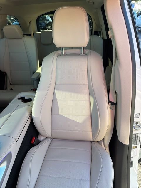 Certified 2026 Mercedes-Benz GLS 450 4MATIC image 16