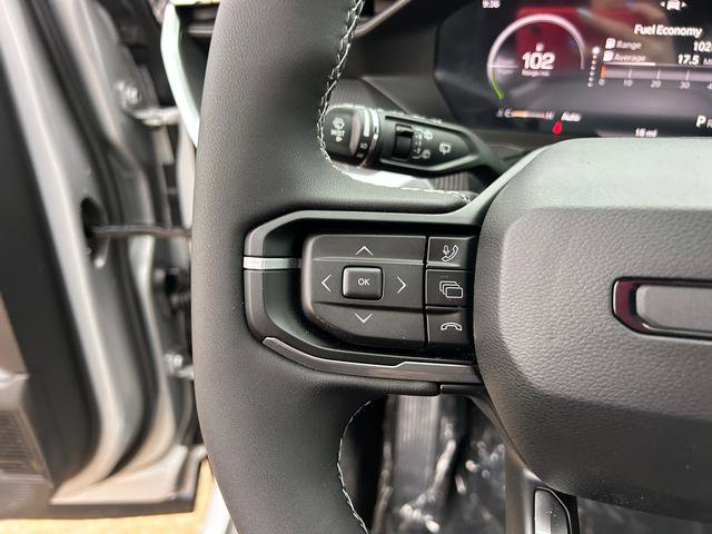 New 2026 Jeep Cherokee Overland image 16