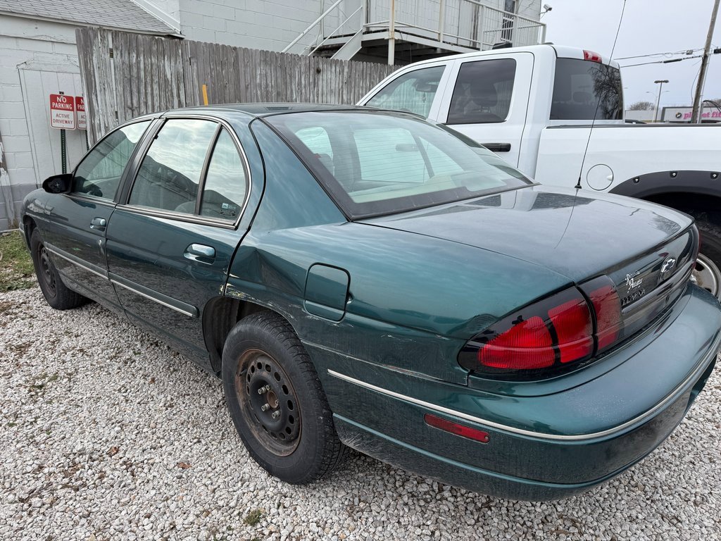 Used 2001 Chevrolet Lumina w/ Preferred Equipment Group image 7