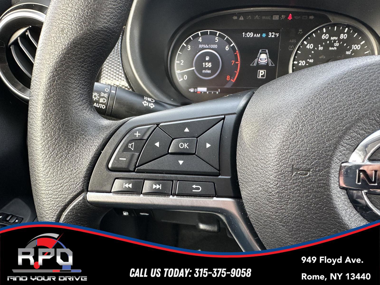 Used 2021 Nissan Kicks SV image 14