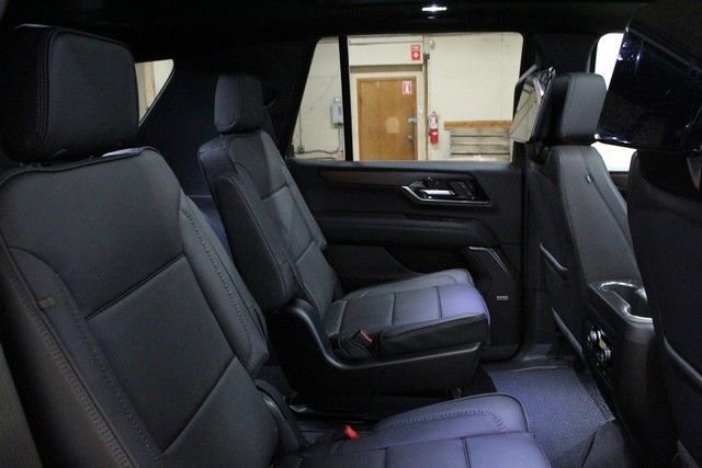 New 2026 GMC Yukon Denali w/ Denali Reserve Package image 14