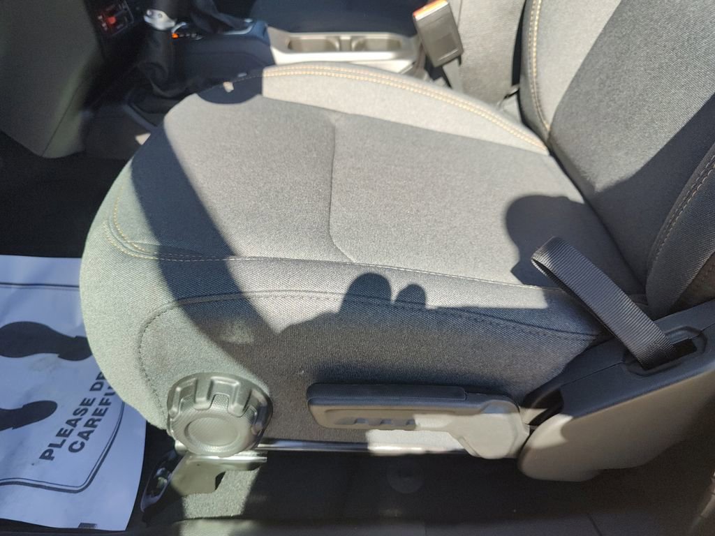 New 2025 Jeep Gladiator Willys image 29