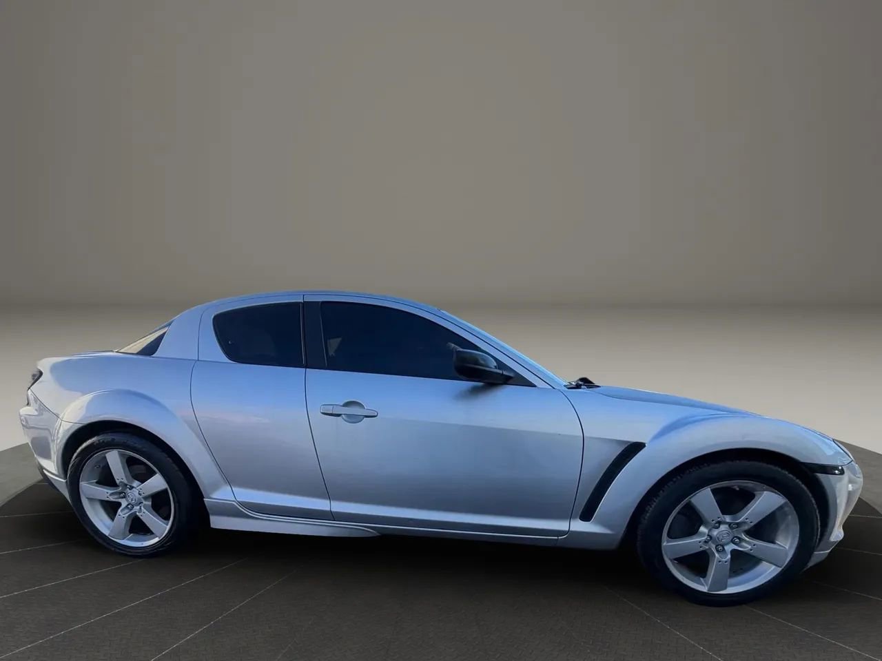 Used 2004 MAZDA RX-8 w/ AT Sport Pkg image 4