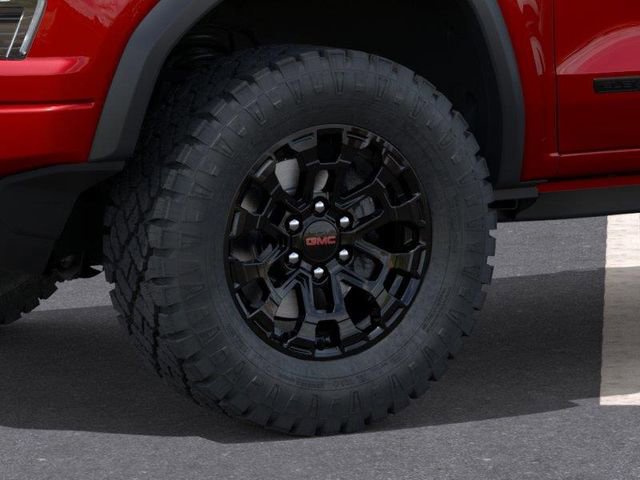 New 2026 GMC Canyon Elevation w/ LPO, Black Badging Package RWD image 9