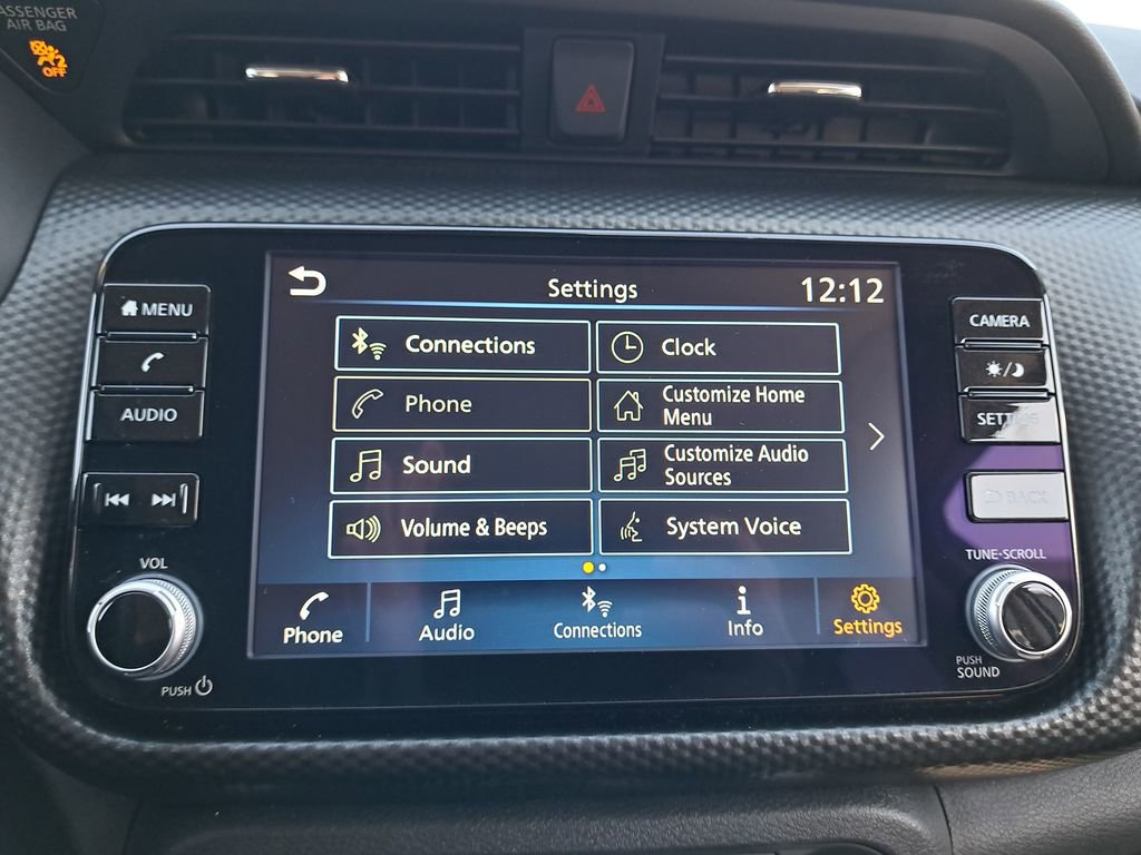 Used 2023 Nissan Kicks SV image 21