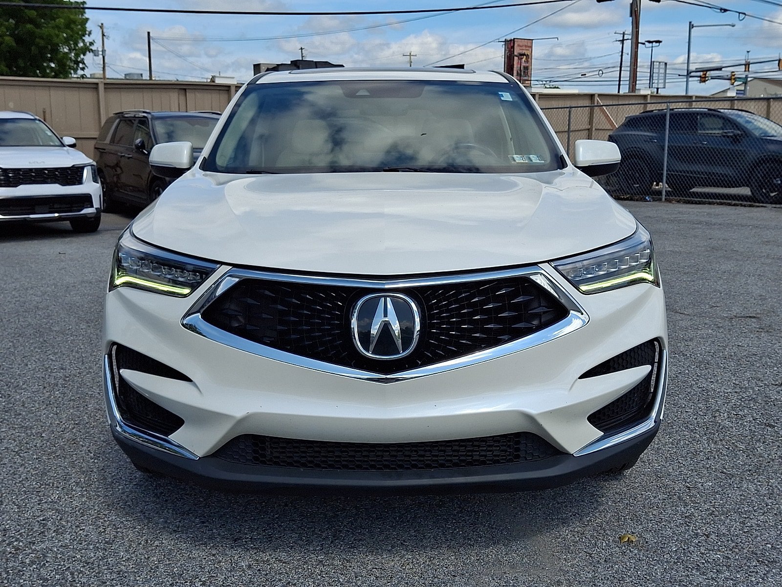 Used 2019 Acura RDX w/ Technology Package AWD/4WD image 2