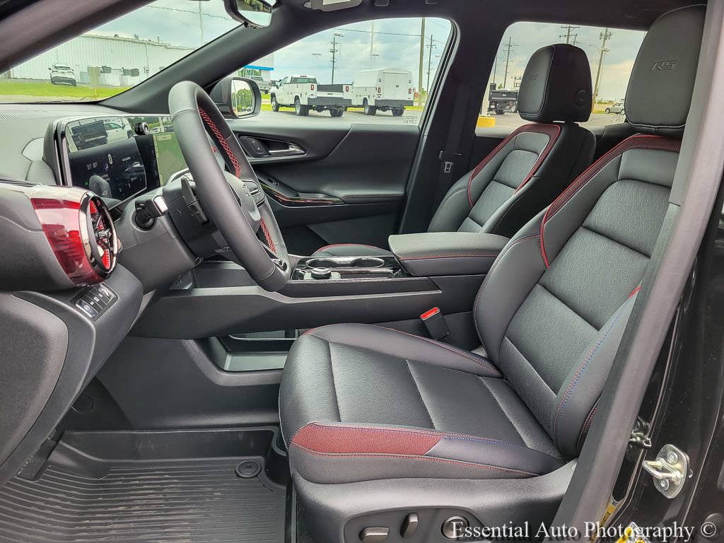 New 2026 Chevrolet Equinox RS w/ Safety and Technology Package AWD/4WD image 8